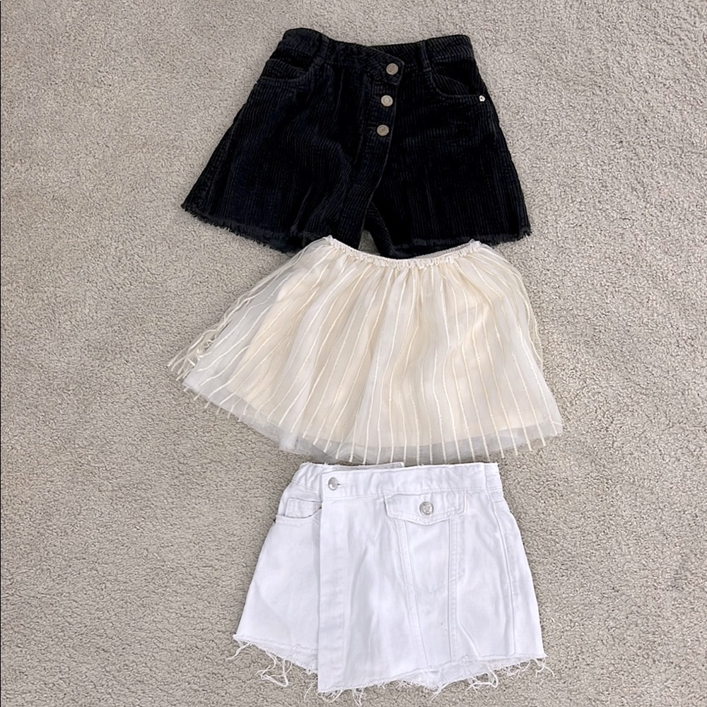 Zara Stylish Kids skirt/skort Set - Black, Cream, and White